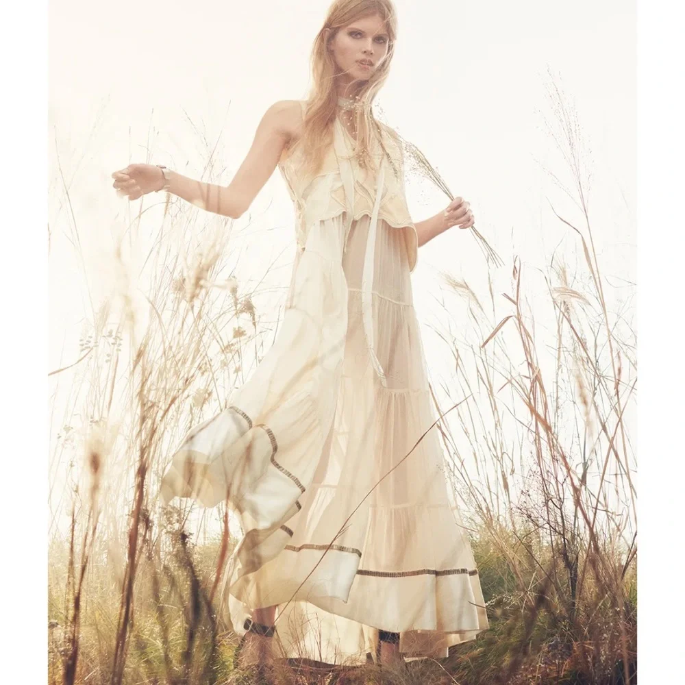 Zara collection 2023 Slip Dress
Cream Maxi Dress
Zara studio - Picture 8 of 16